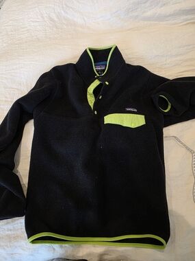 Patagonia Black Fleece Snap-T Pullover with Lime Trim